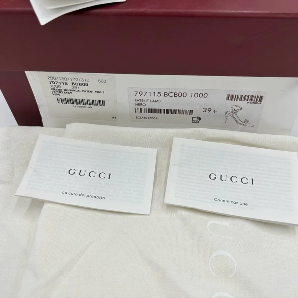 Women’s Gucci, patent leather strap sandals size 39.5 made in Italy